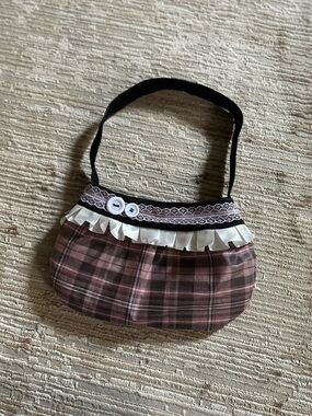 Plaid Ruffle Shoulder Bag in Mauve and Black